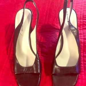 Darling Bandolino heels